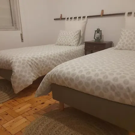 Adcasinha Em Arganil Holiday home Adcasal