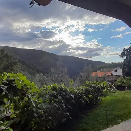 Adcasinha Em Arganil Holiday home