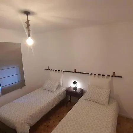 Holiday home Adcasinha Em Arganil Adcasal