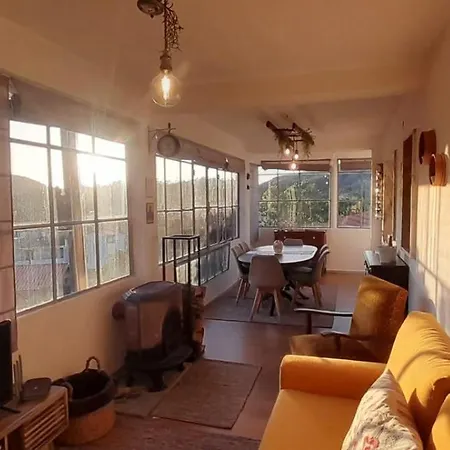 Adcasinha Em Arganil Holiday home