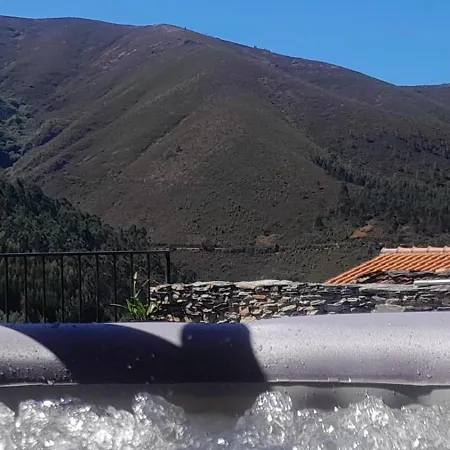 Adcasinha Em Arganil * Adcasal