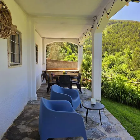 Adcasinha Em Arganil Сasa de vacaciones