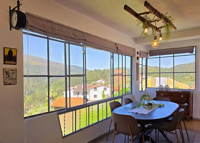 Adcasinha Em Arganil *