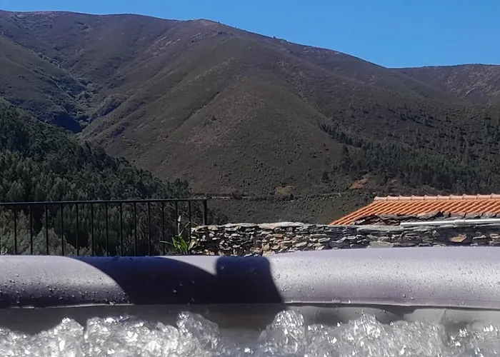 Adcasinha Em Arganil * Adcasal