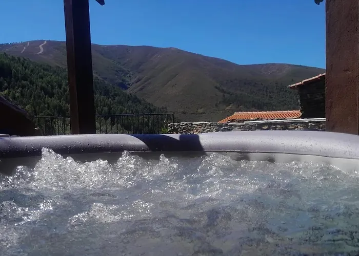 Adcasinha Em Arganil * Adcasal