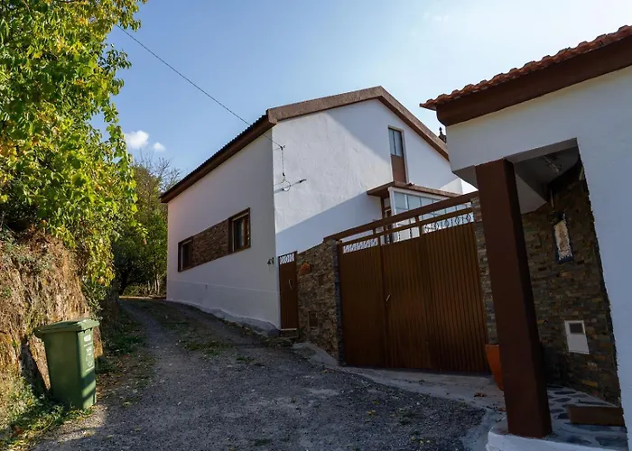 Adcasinha Em Arganil Adcasal